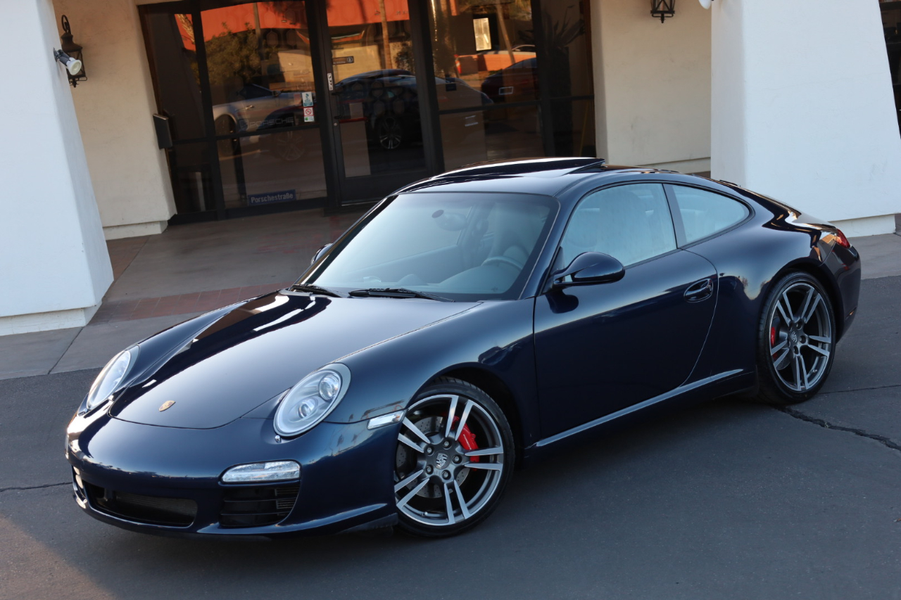 Porsche 911 Carrera S Coupe 2011