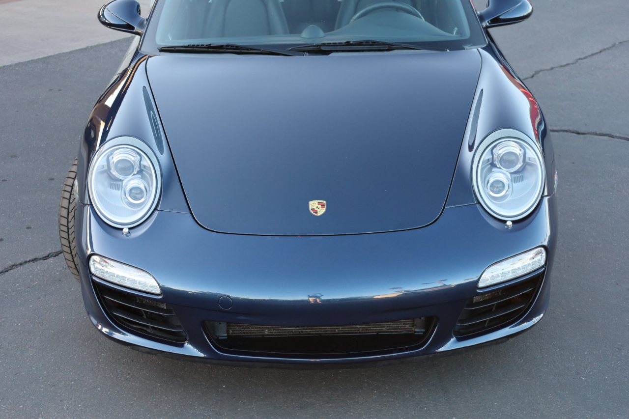 Porsche 911 Carrera S Coupe 2011
