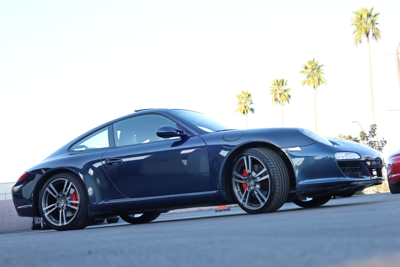 Porsche 911 Carrera S Coupe 2011