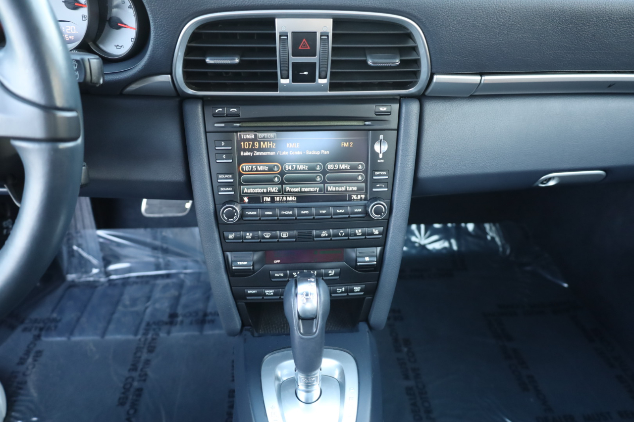 Porsche 911 Carrera S Coupe 2011