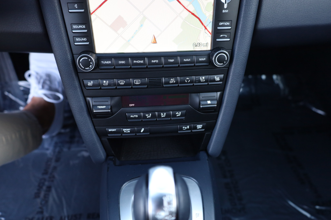 Porsche 911 Carrera S Coupe 2011