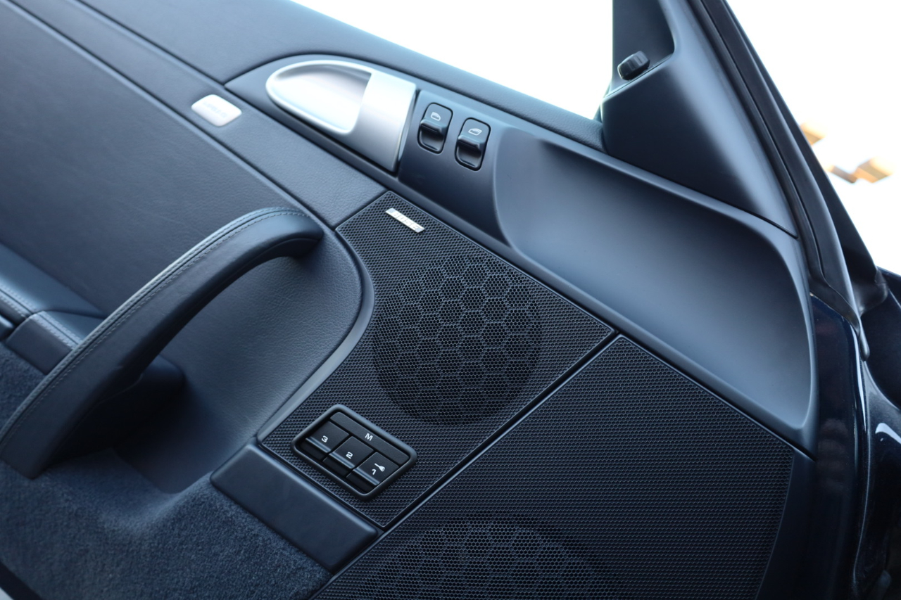 Porsche 911 Carrera S Coupe 2011