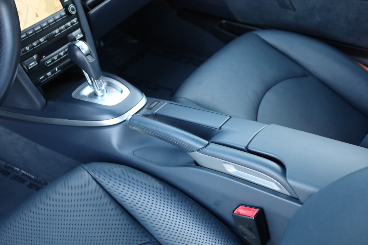 Porsche 911 Carrera S Coupe 2011