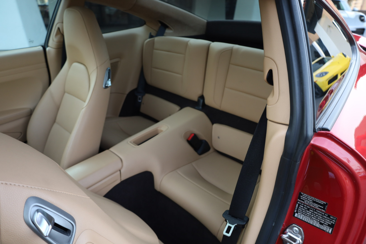 Porsche 911 Carrera Coupe 2014