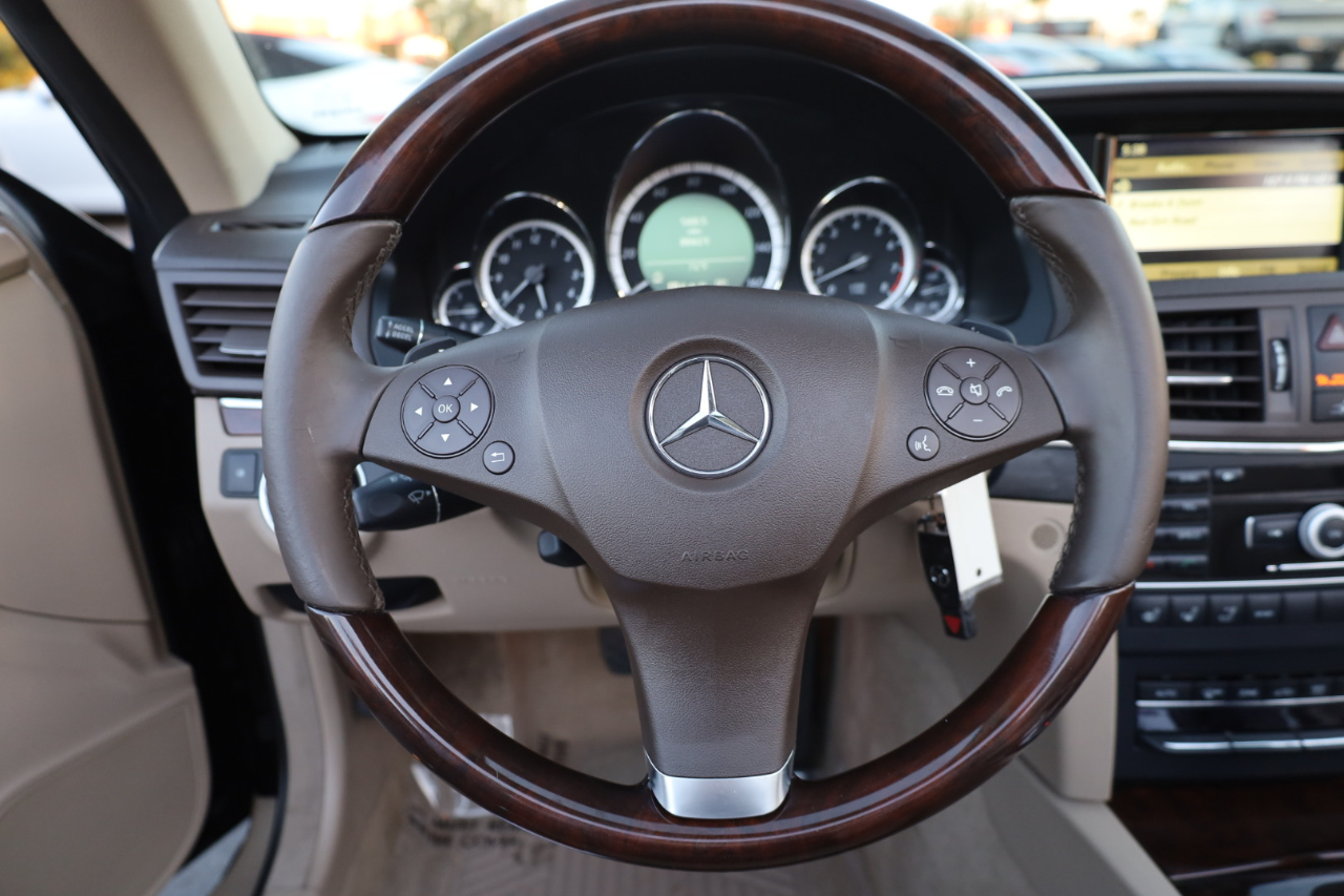 Mercedes-Benz E-Class E550 Cabriolet 2011