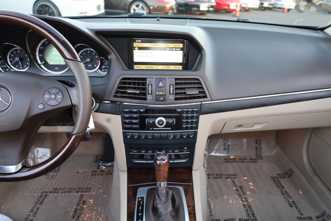 Mercedes-Benz E-Class E550 Cabriolet 2011