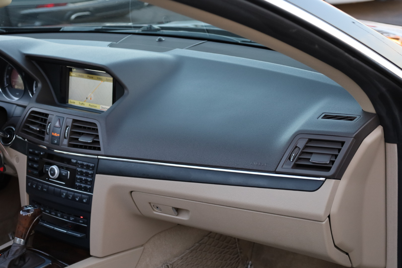 Mercedes-Benz E-Class E550 Cabriolet 2011