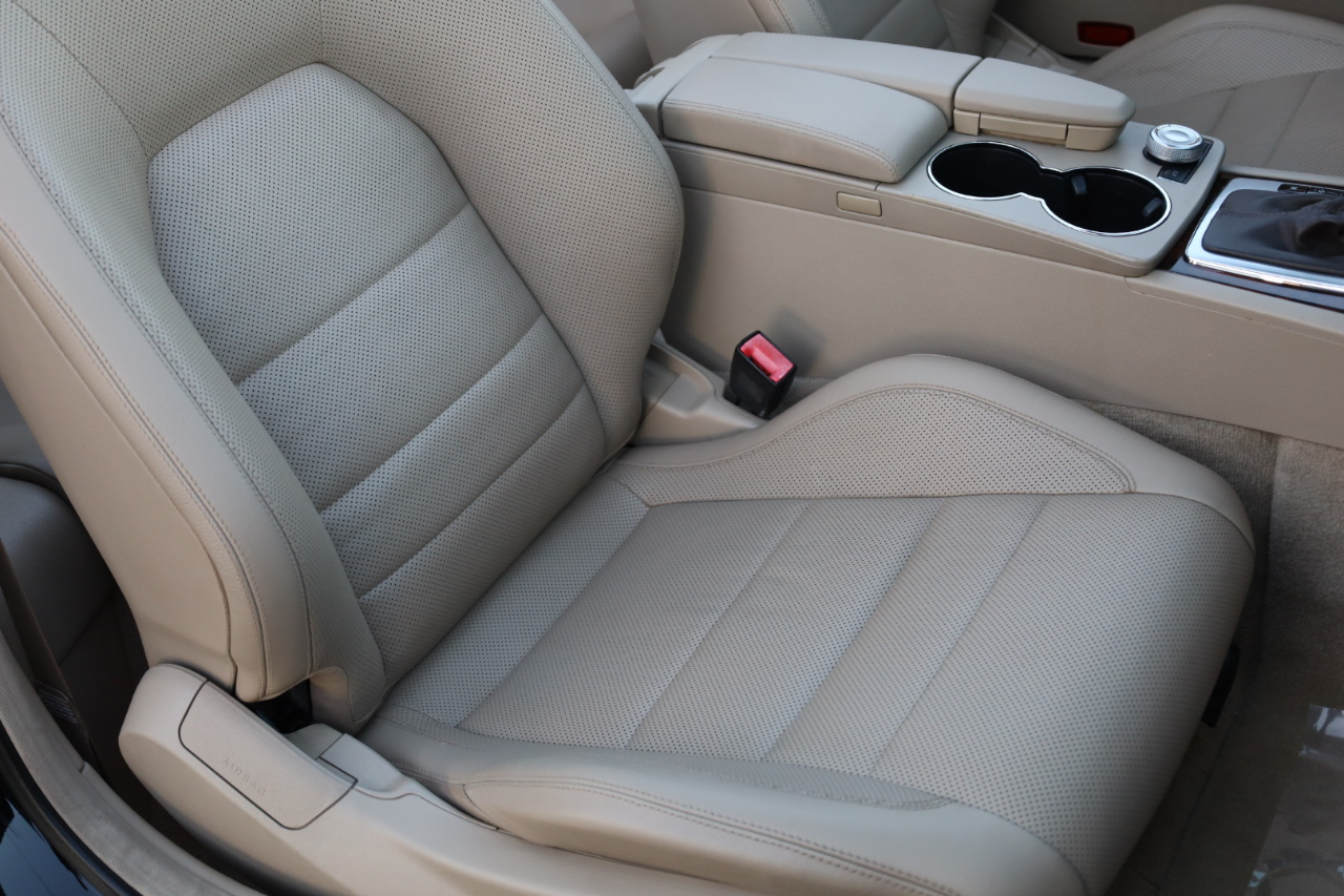 Mercedes-Benz E-Class E550 Cabriolet 2011