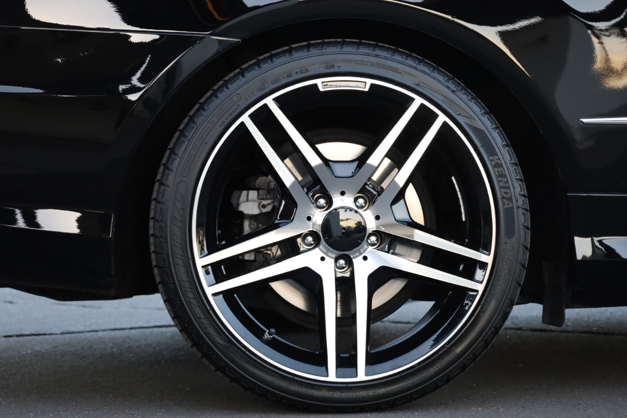 Mercedes-Benz E-Class E550 Cabriolet 2011