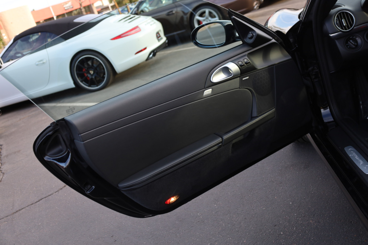 Porsche Cayman S 2008