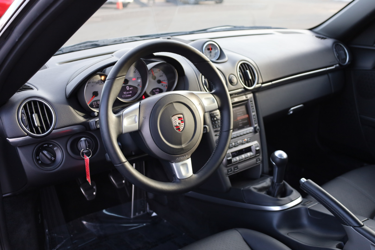 Porsche Cayman S 2008