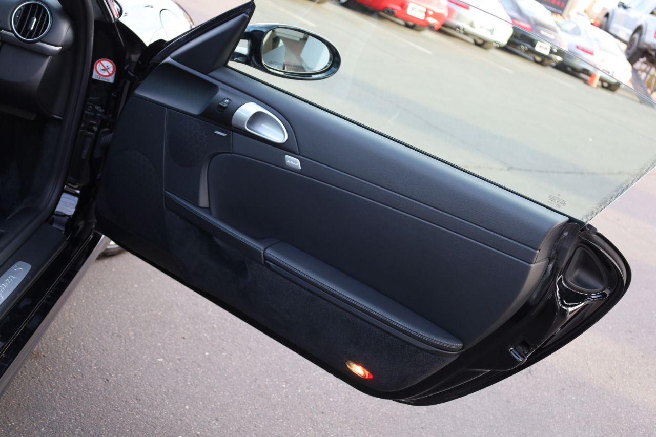 Porsche Cayman S 2008