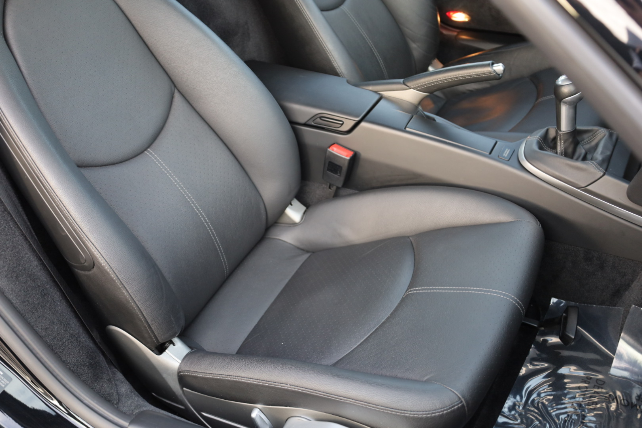 Porsche Cayman S 2008