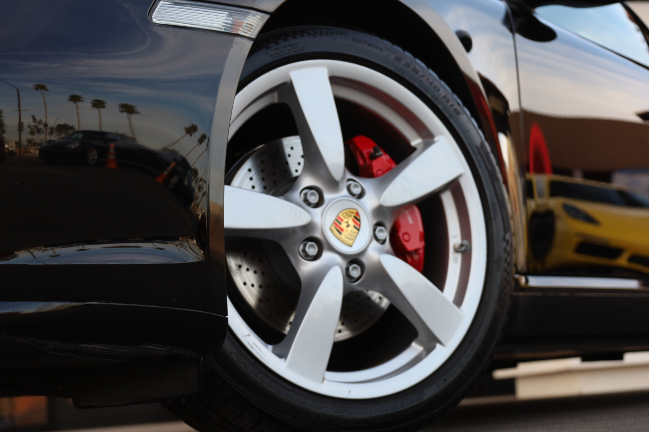 Porsche Cayman S 2008