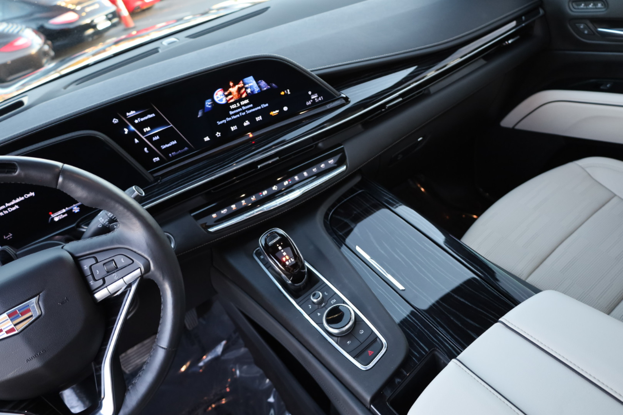 Cadillac Escalade Sport AWD 2023