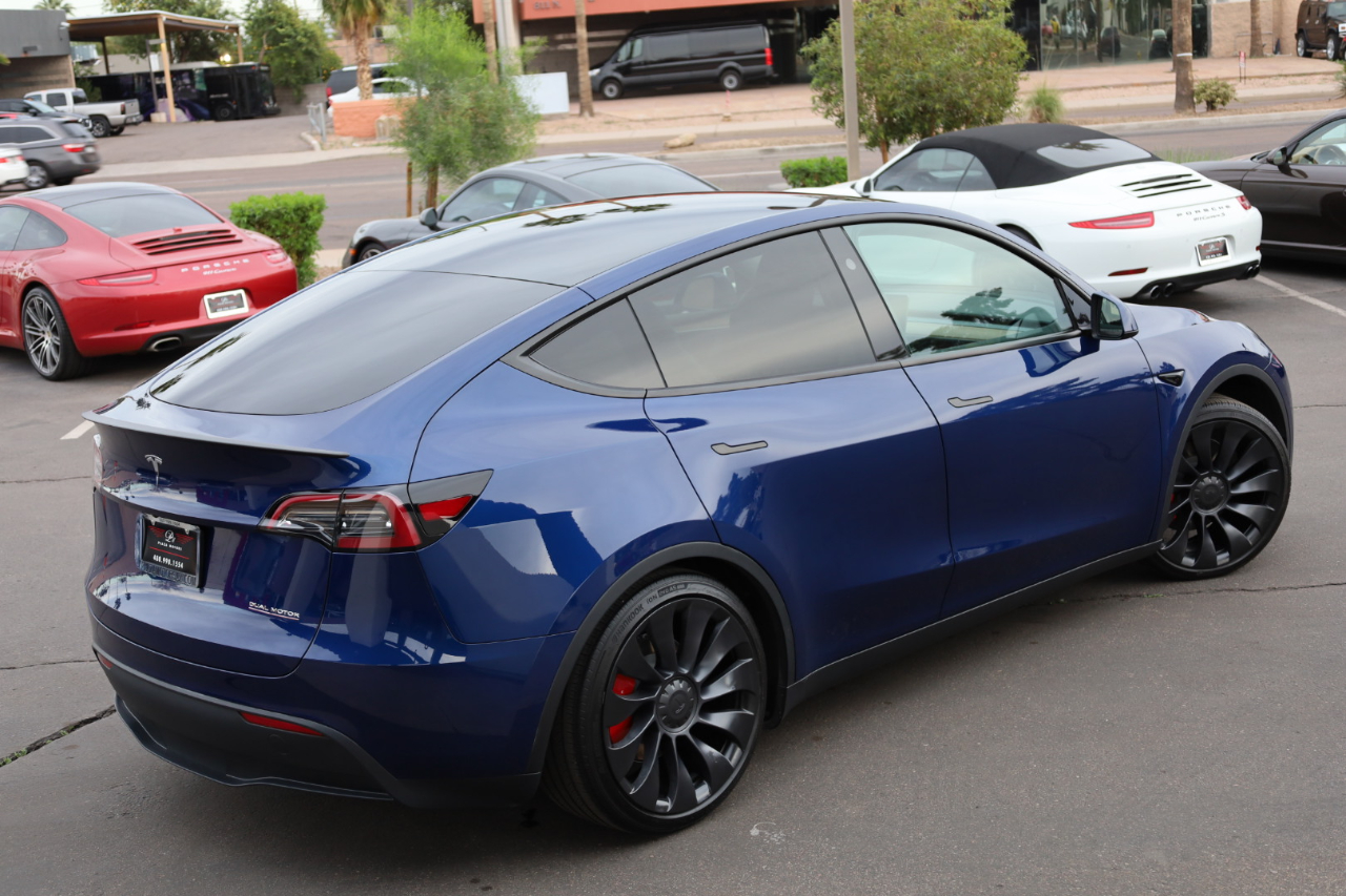 Tesla Model Y Performance 2024