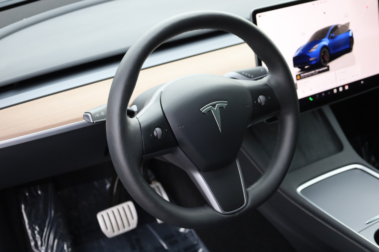 Tesla Model Y Performance 2024