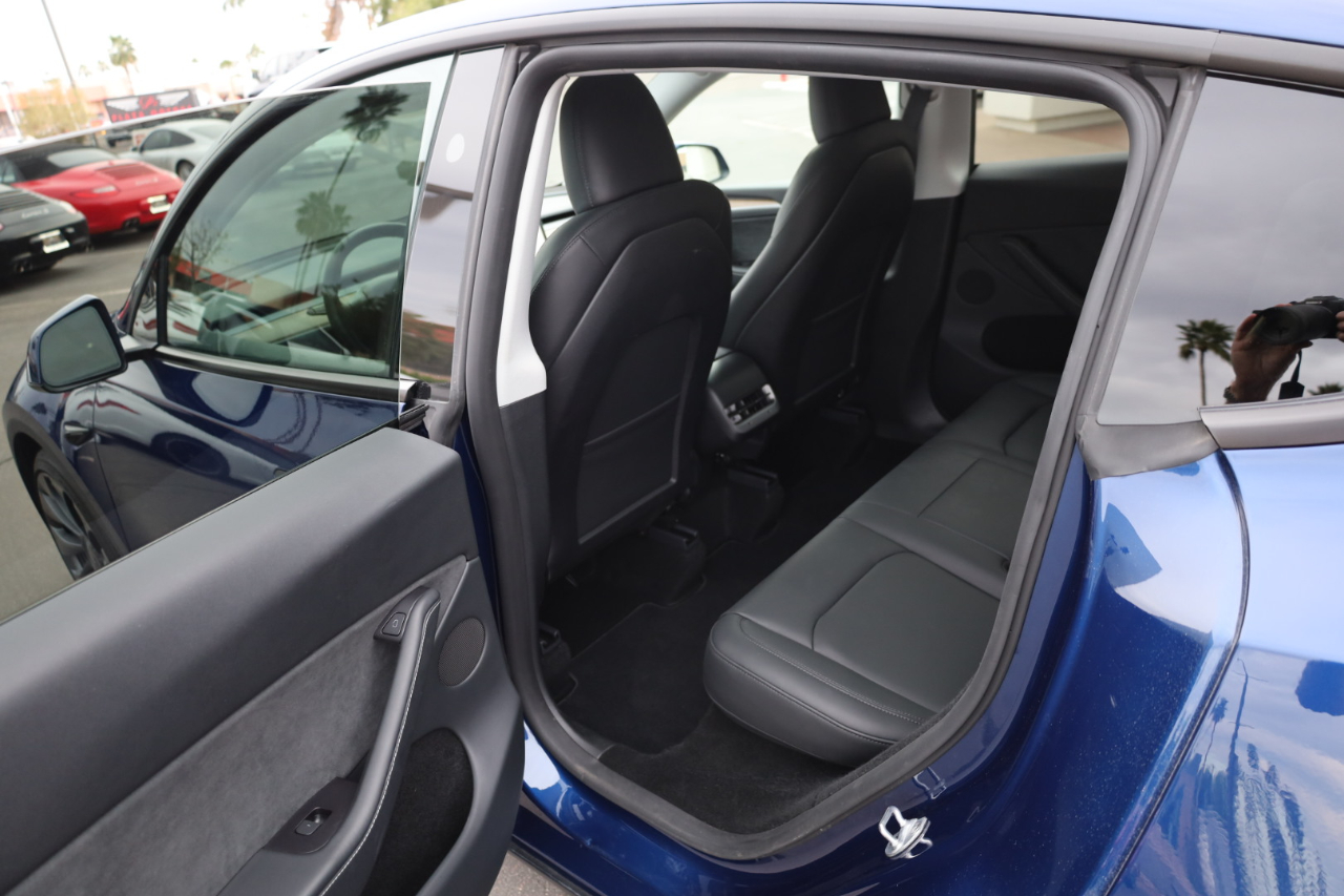 Tesla Model Y Performance 2024