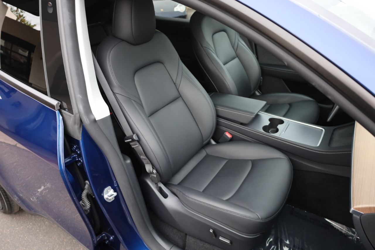 Tesla Model Y Performance 2024