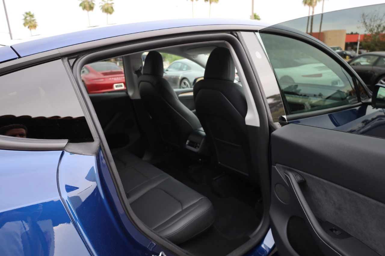 Tesla Model Y Performance 2024