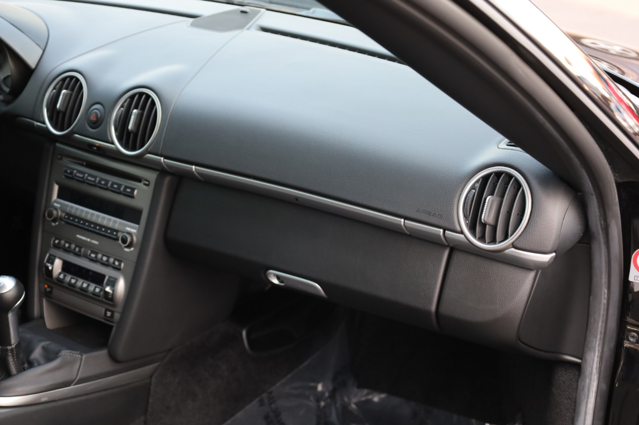 Porsche Cayman S 2006