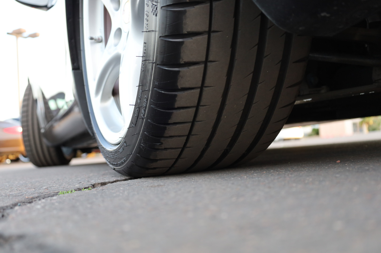 Porsche Cayman S 2006