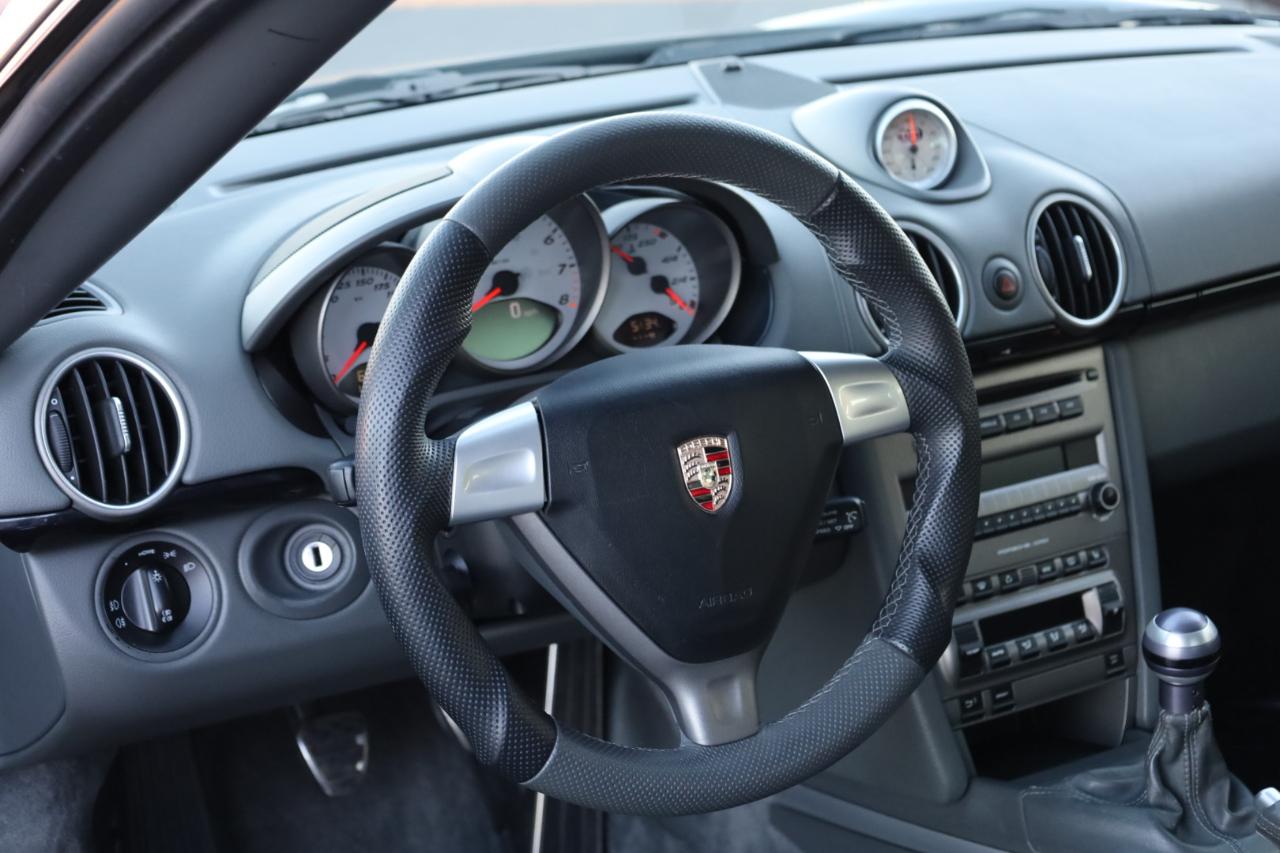 Porsche Cayman S 2006