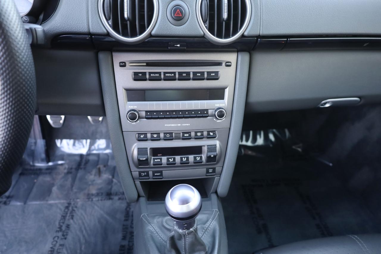 Porsche Cayman S 2006