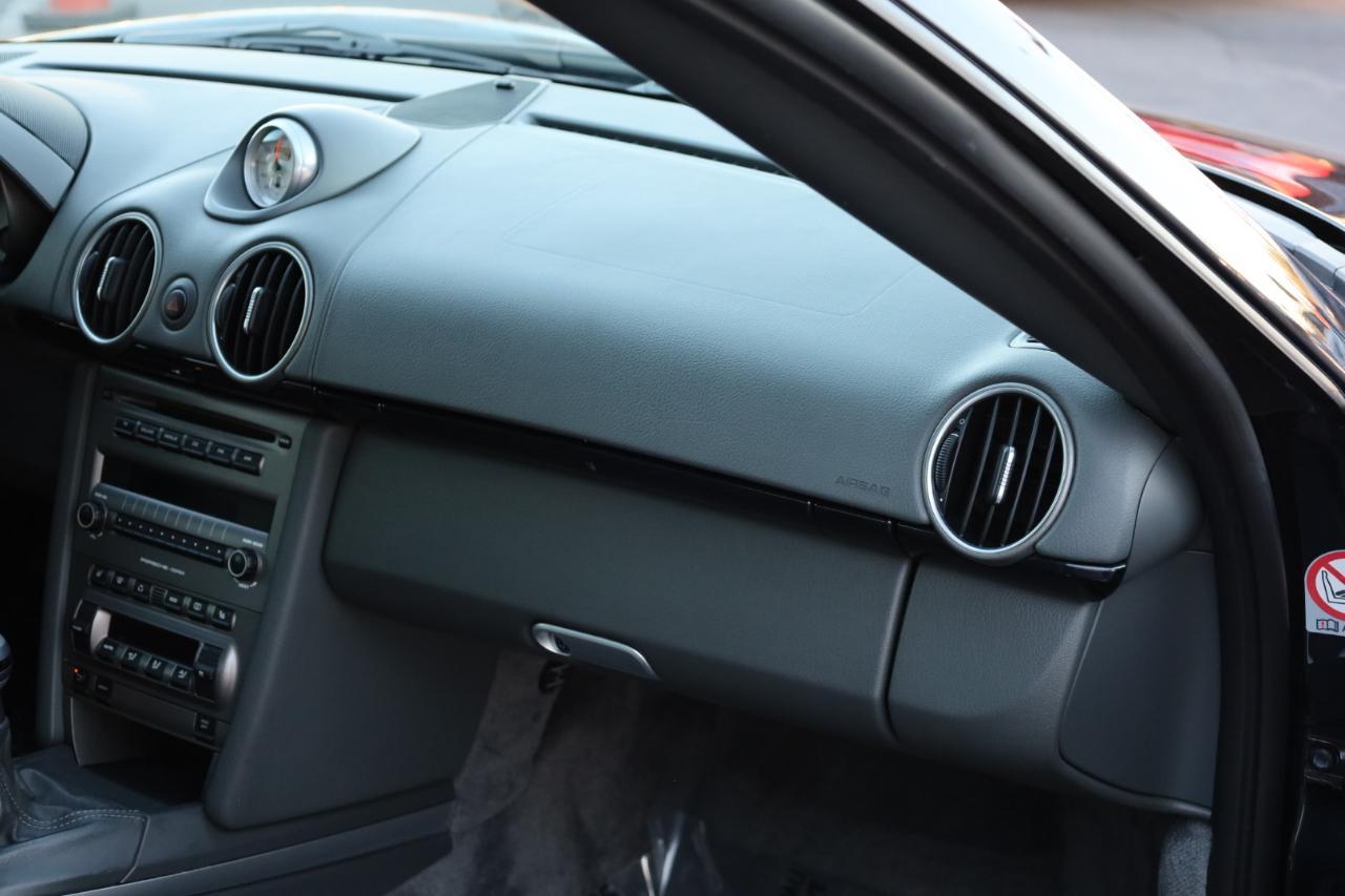 Porsche Cayman S 2006