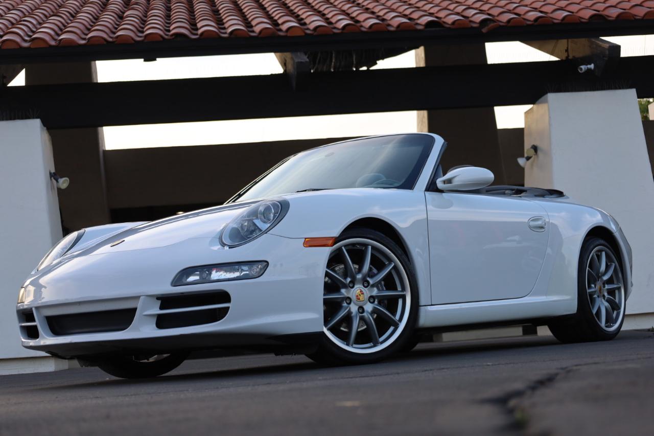 Porsche 911 Carrera Cabriolet 2006