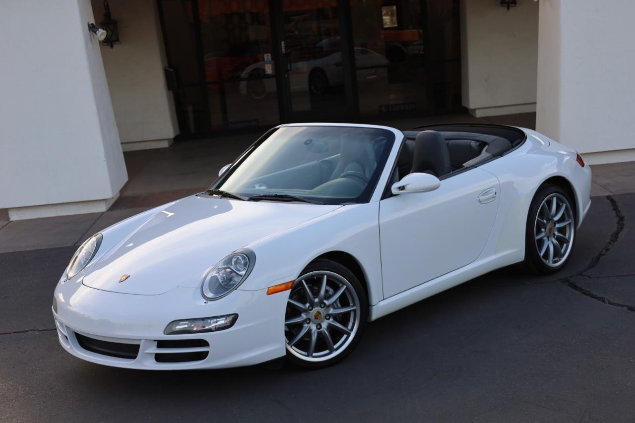 Porsche 911 Carrera Cabriolet 2006