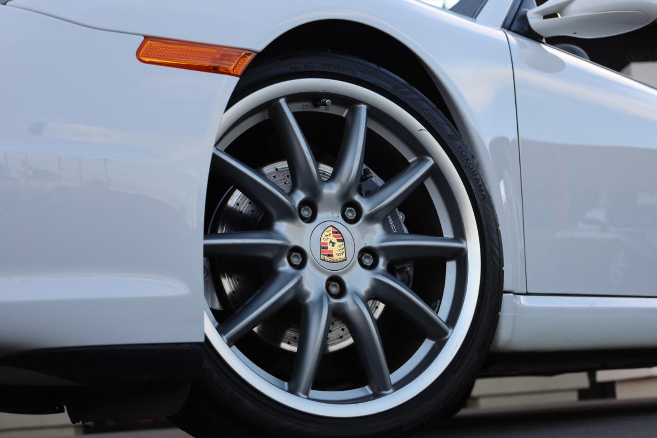 Porsche 911 Carrera Cabriolet 2006