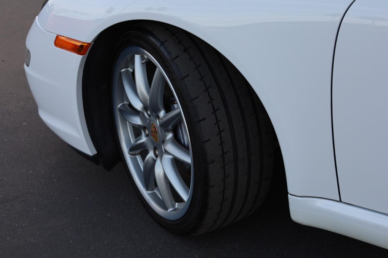 Porsche 911 Carrera Cabriolet 2006