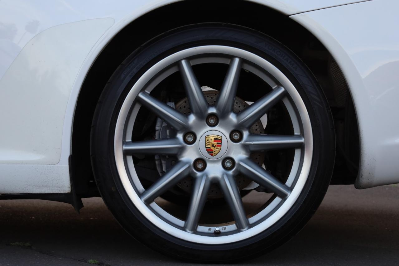 Porsche 911 Carrera Cabriolet 2006