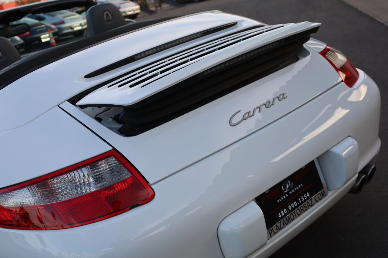 Porsche 911 Carrera Cabriolet 2006