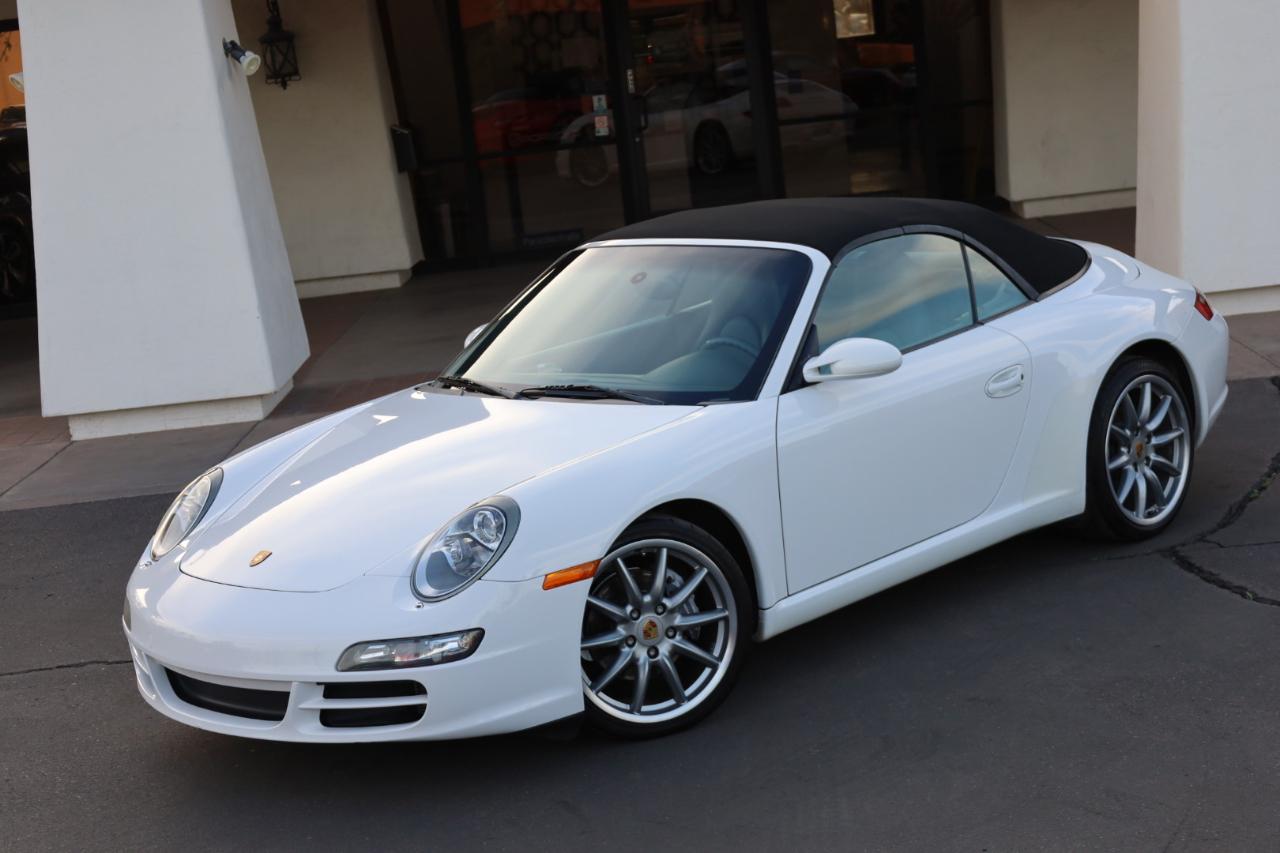 Porsche 911 Carrera Cabriolet 2006