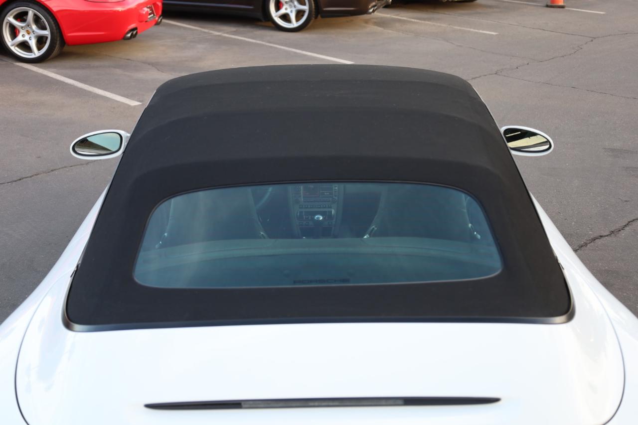 Porsche 911 Carrera Cabriolet 2006