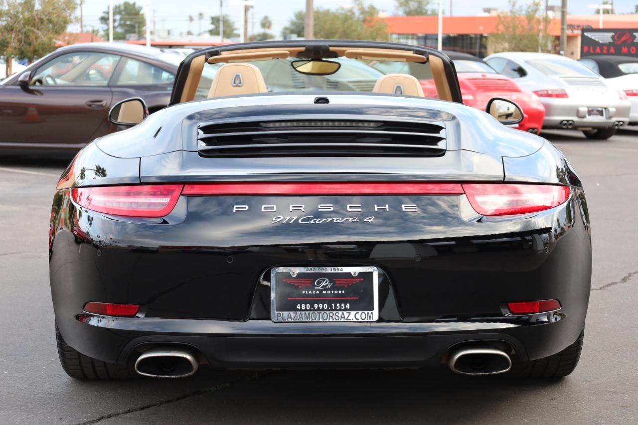 Porsche 911 Carrera 4 Cabriolet 2013
