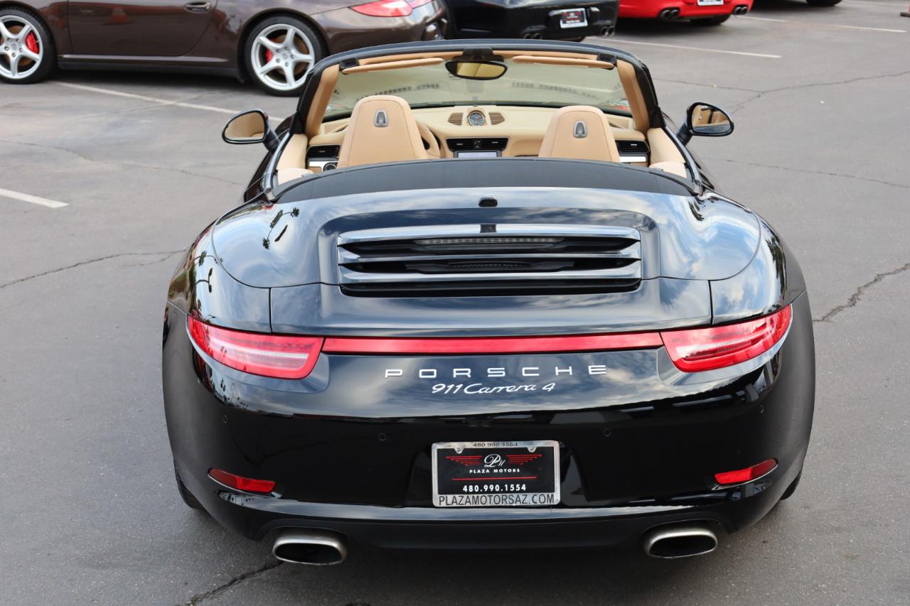 Porsche 911 Carrera 4 Cabriolet 2013
