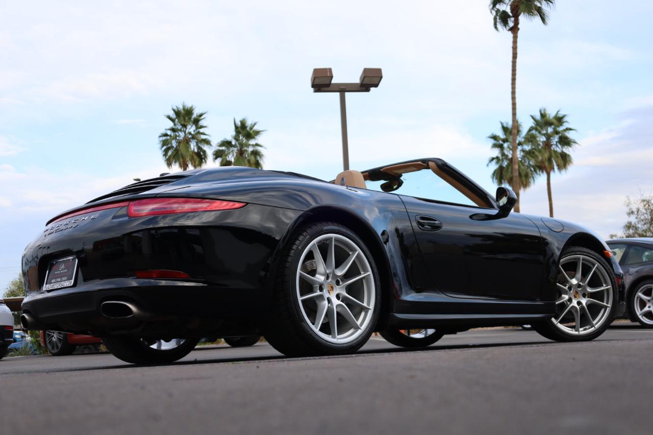 Porsche 911 Carrera 4 Cabriolet 2013