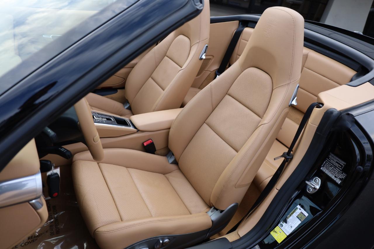 Porsche 911 Carrera 4 Cabriolet 2013