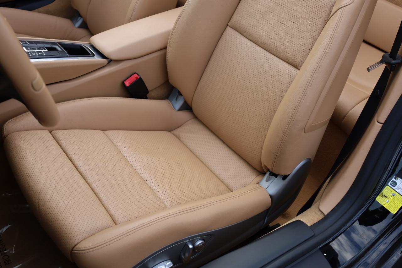 Porsche 911 Carrera 4 Cabriolet 2013