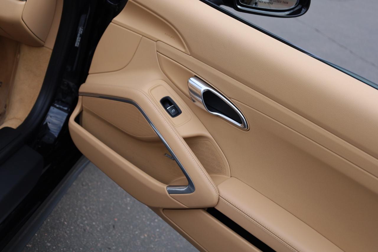 Porsche 911 Carrera 4 Cabriolet 2013