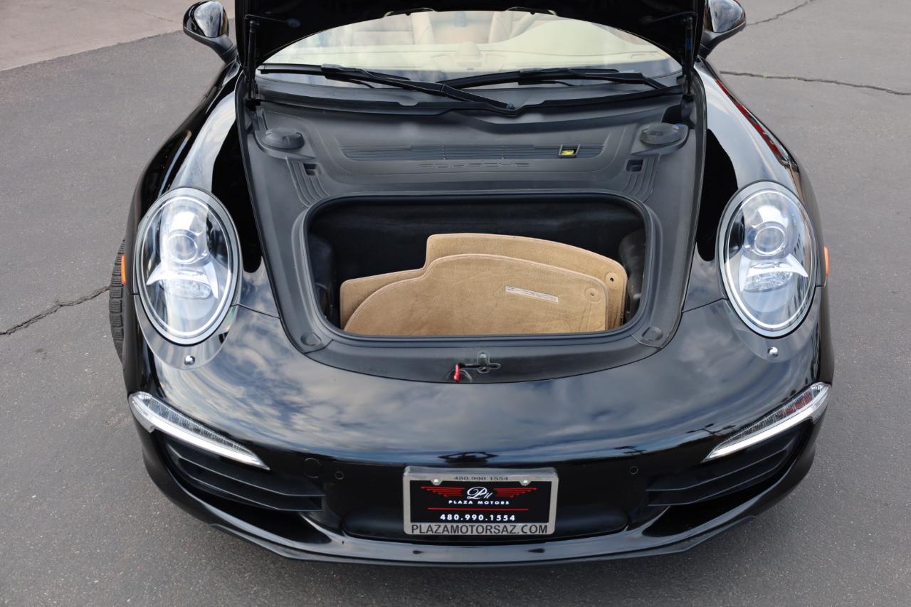 Porsche 911 Carrera 4 Cabriolet 2013