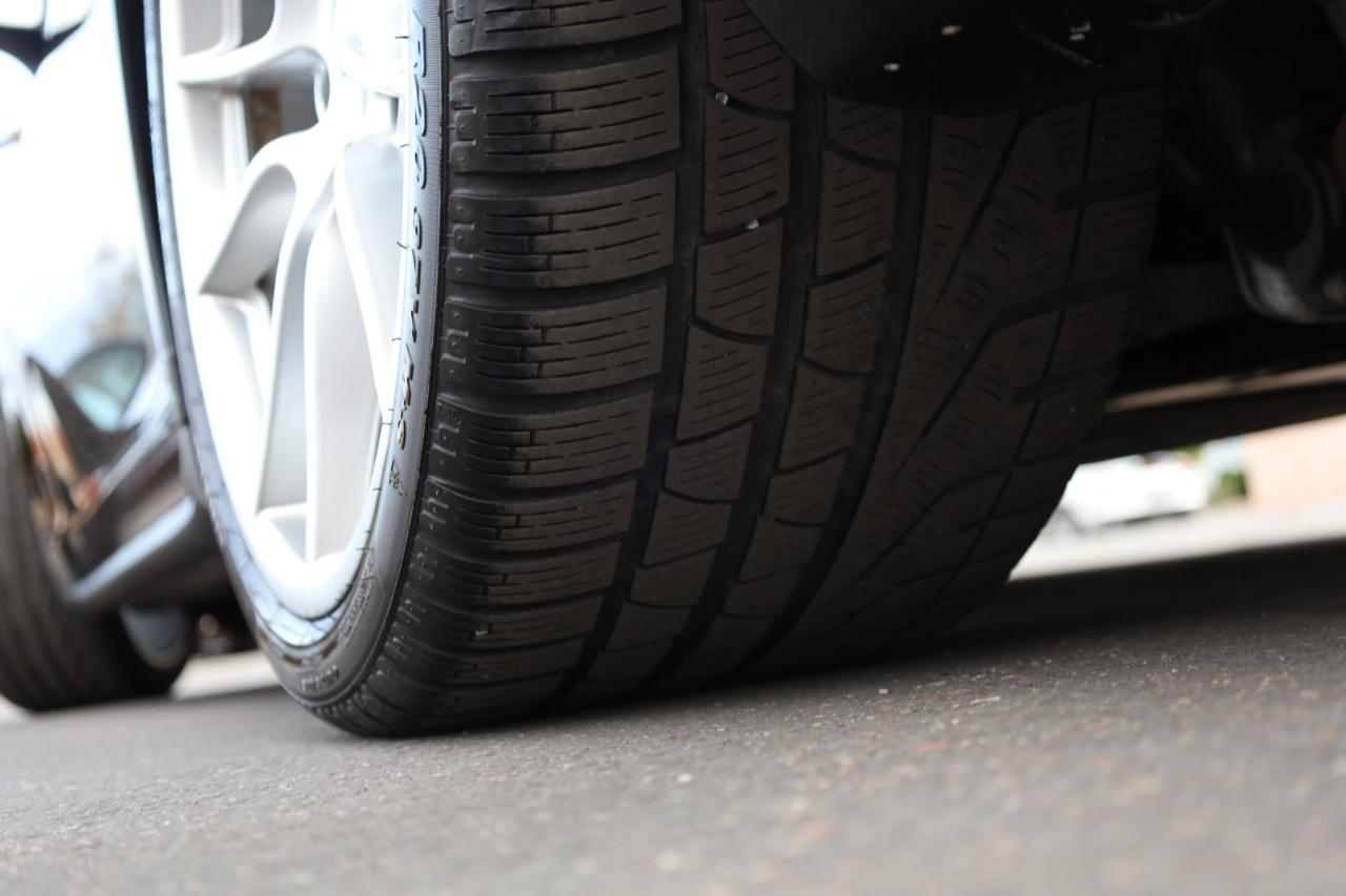 Porsche 911 Carrera 4 Cabriolet 2013