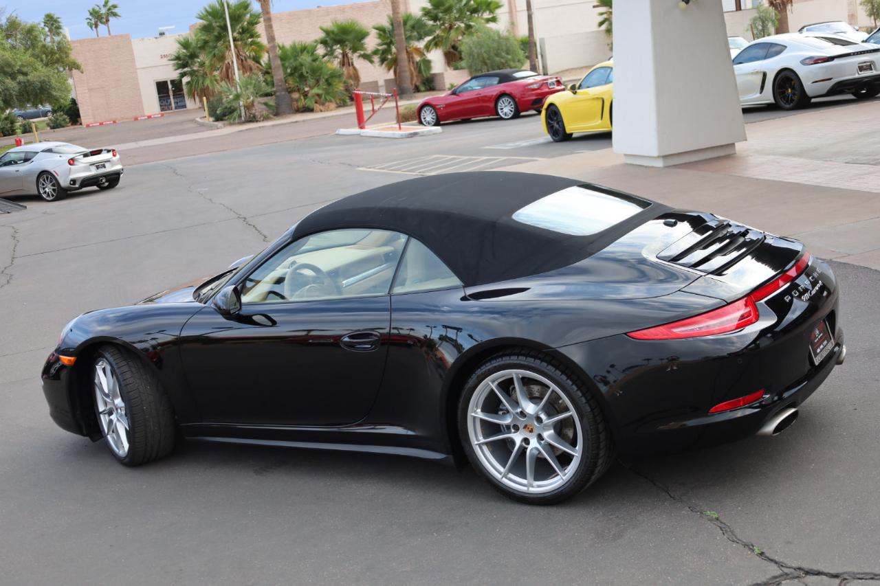 Porsche 911 Carrera 4 Cabriolet 2013