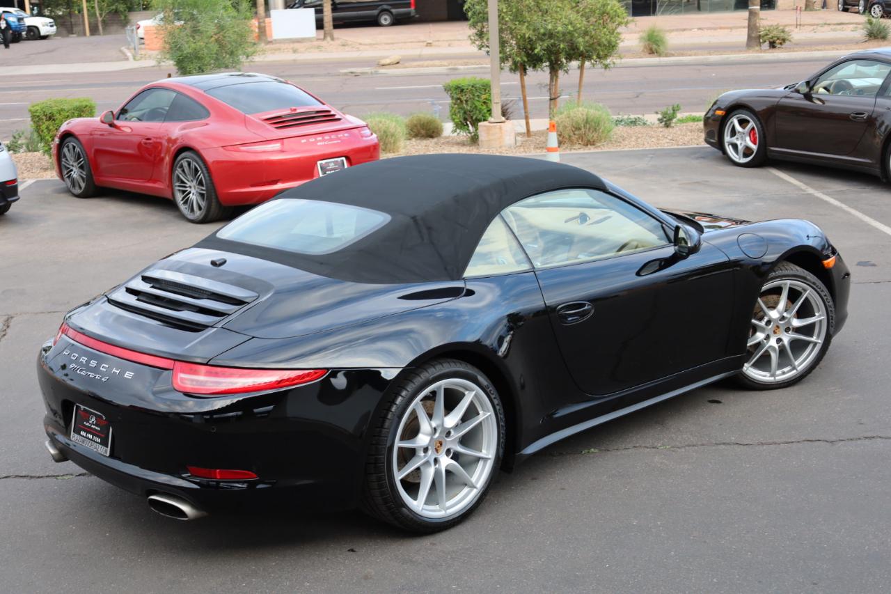 Porsche 911 Carrera 4 Cabriolet 2013