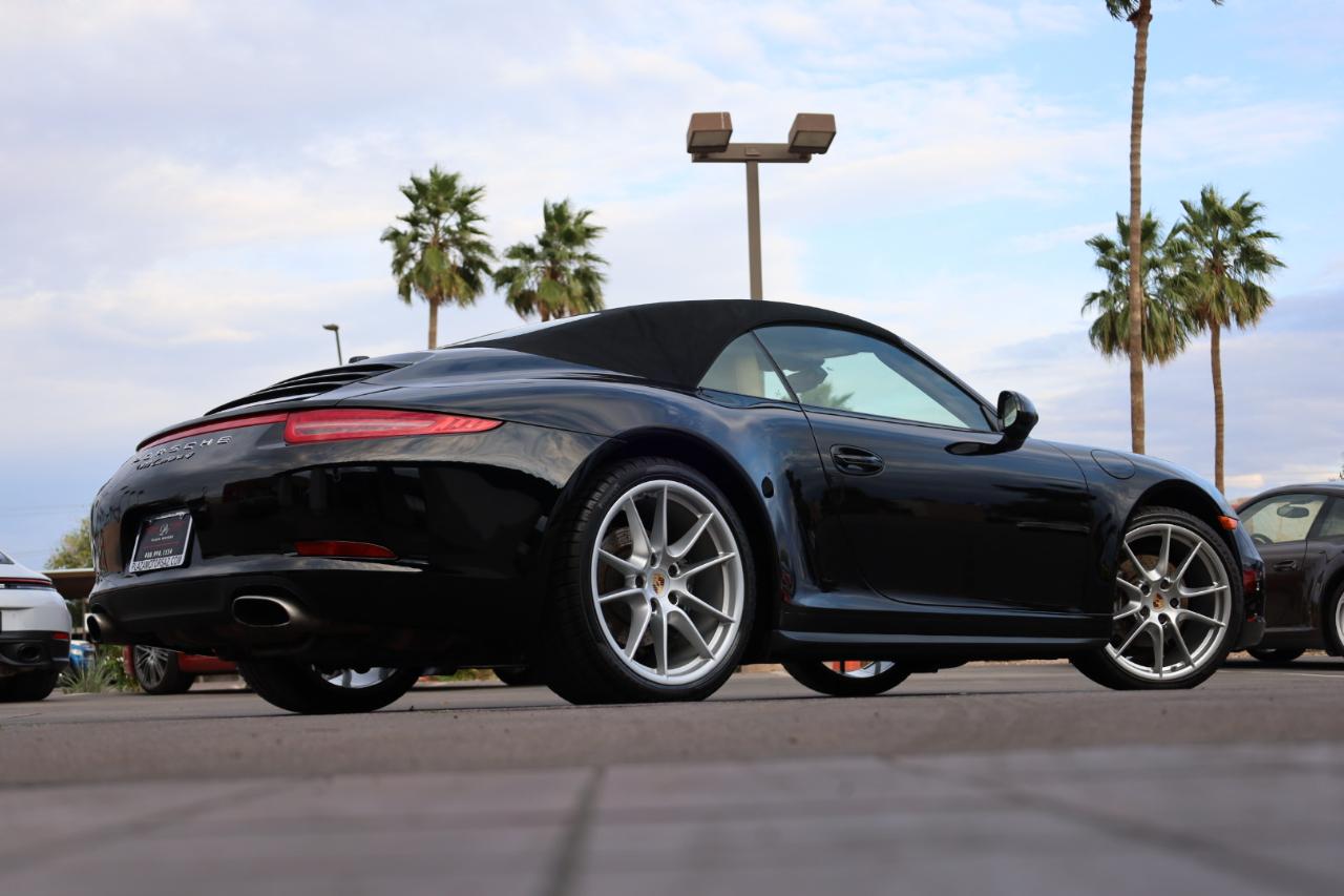 Porsche 911 Carrera 4 Cabriolet 2013