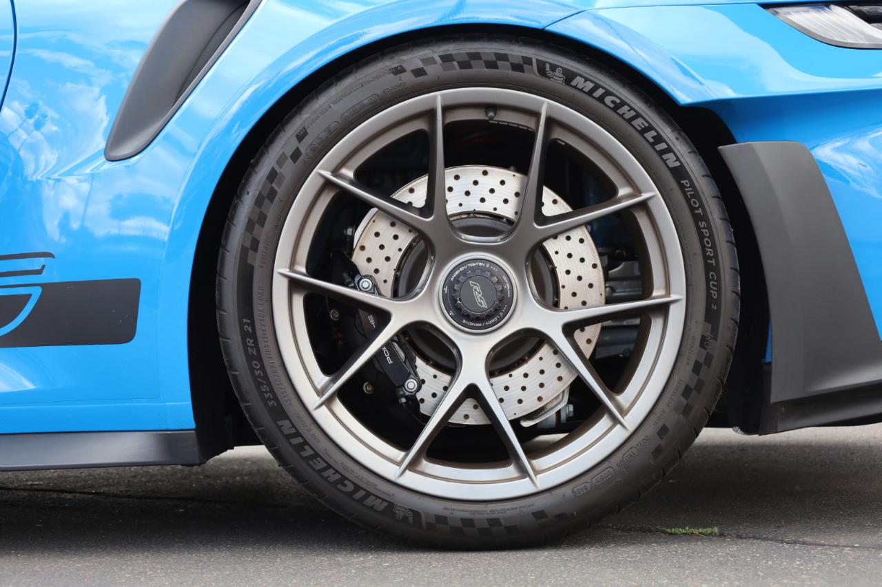 Porsche 911 GT3 RS 2023