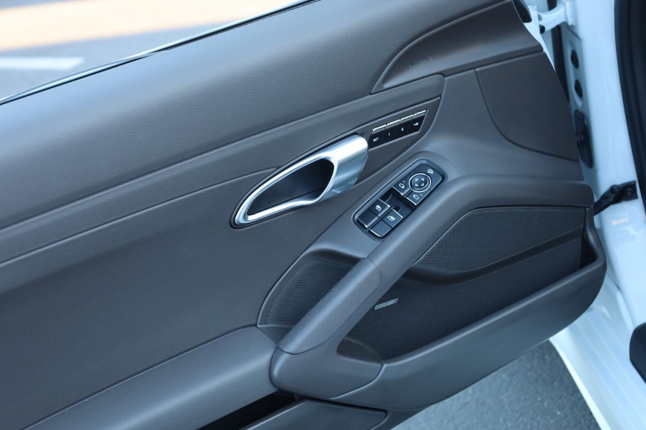 Porsche 718 Boxster Base 2019